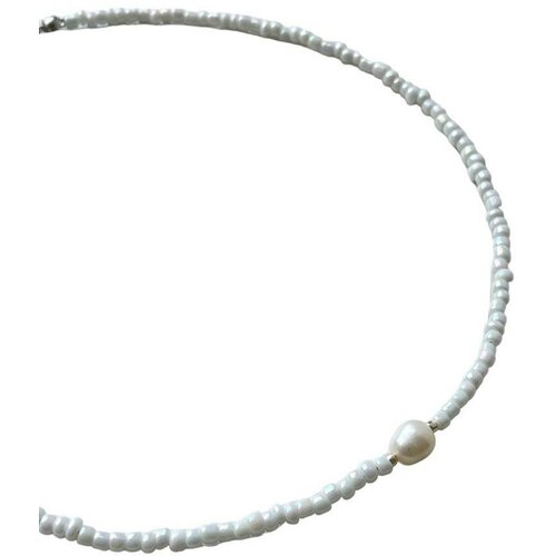 Чокер из китайского бисера