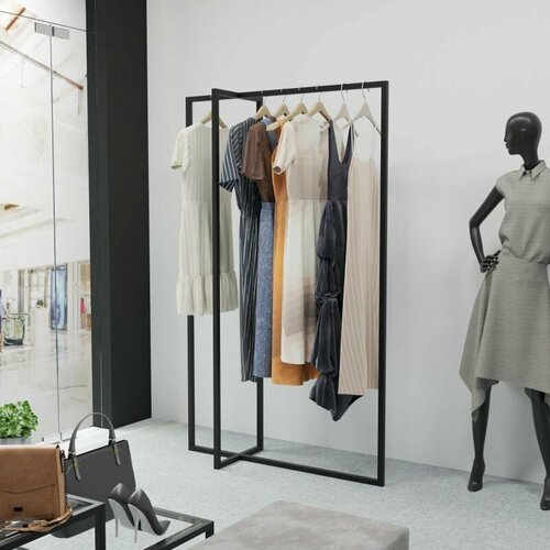 Вешалка напольная для одежды металлическая цвет черный стиль лофт