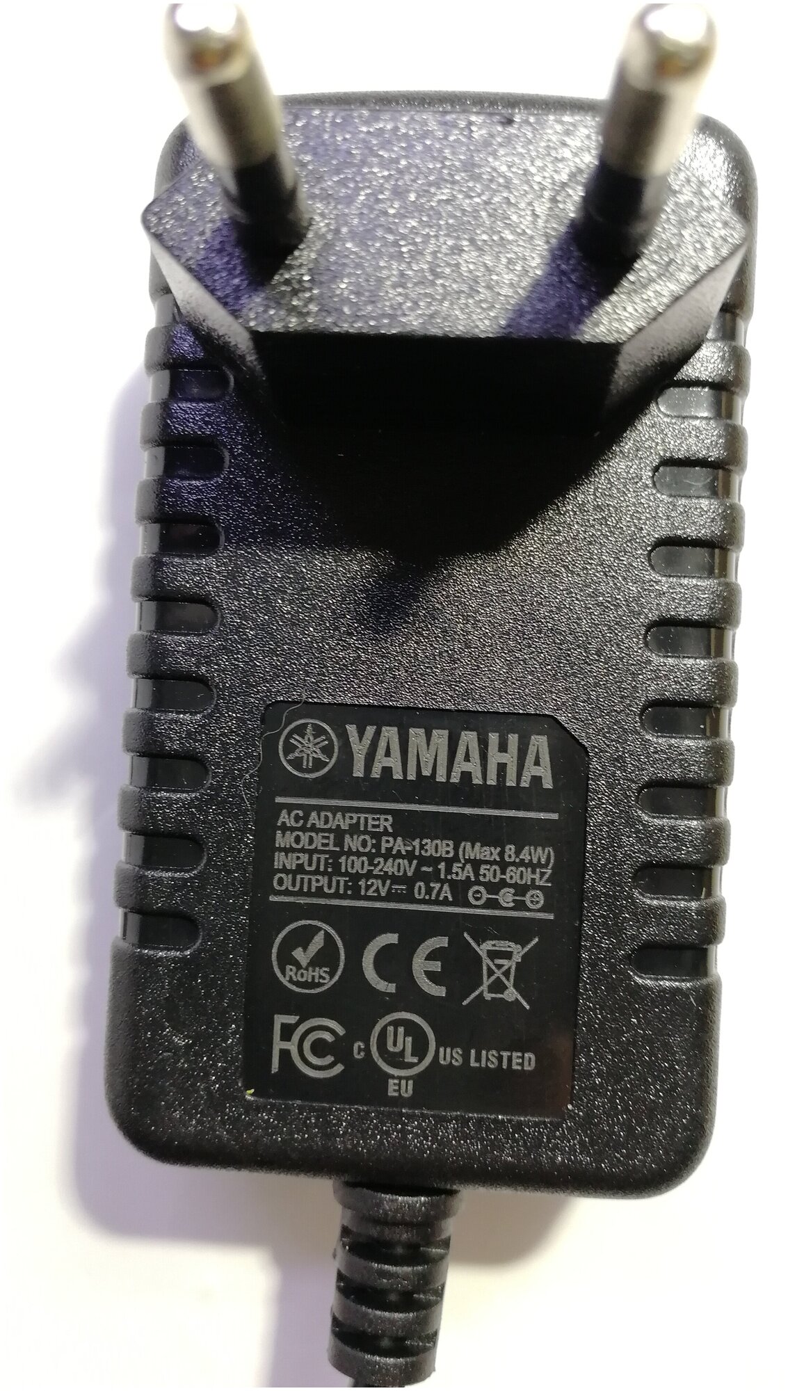 Адаптер, блок питания PA-130B для синтезаторов Yamaha 12v 0.7a разъём 5.5 x 2.5 mm