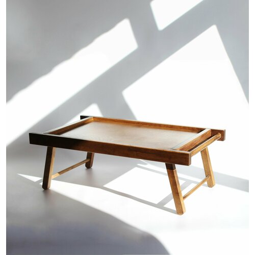 Столик для завтрака 