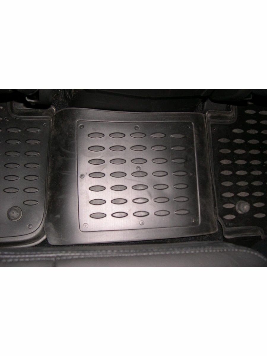 Коврики салона Element SSANG YONG Rexton 2006-2012 полиуретановые черные 4 шт. - фото №7