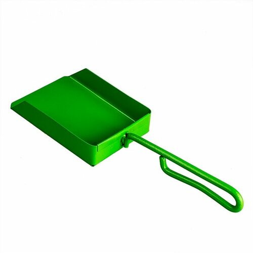 Совок для угля Comfort Factor окрашенный 160х110х30 мм, L 380 мм (43кр)