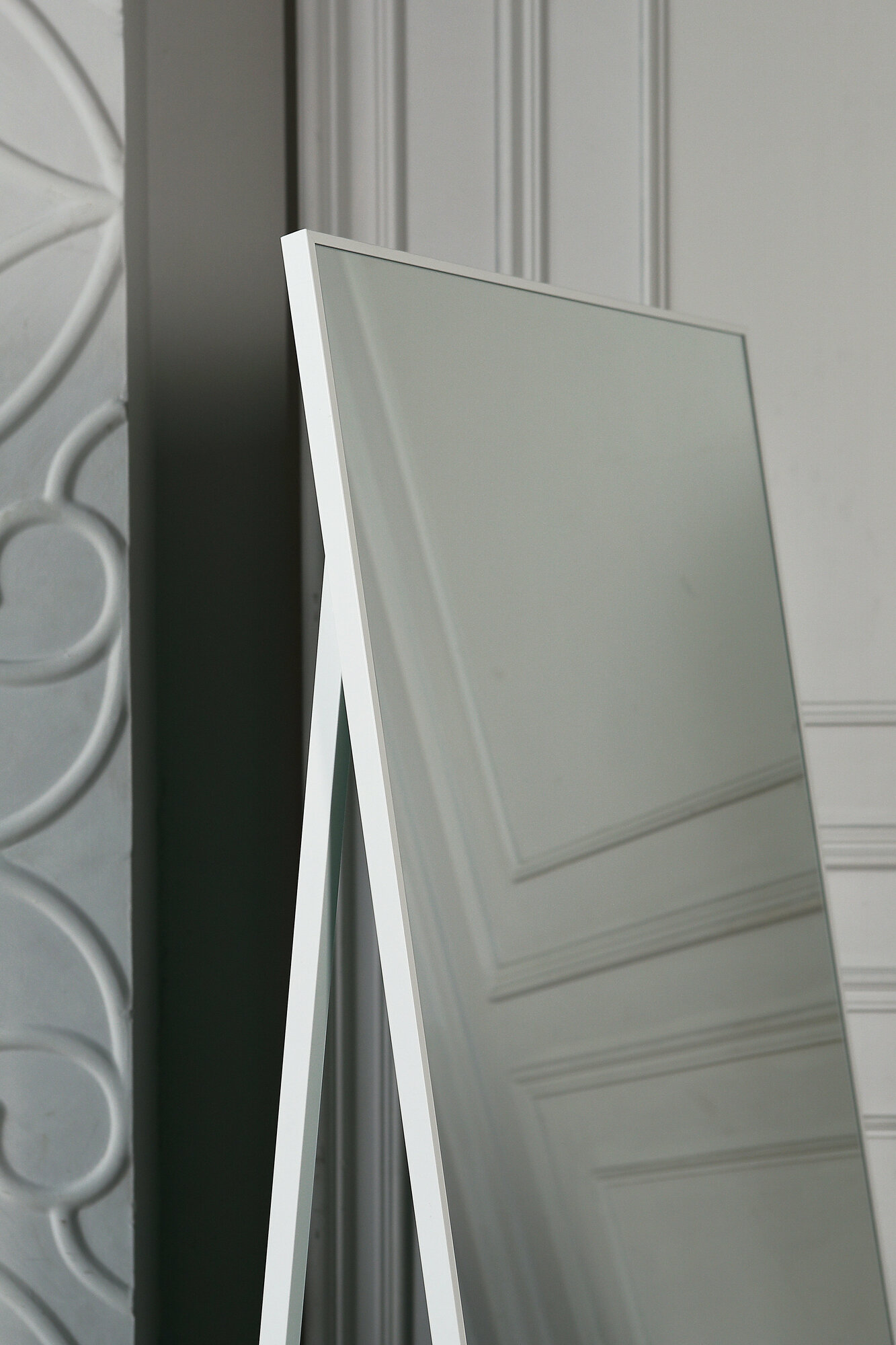 Зеркало в алюминиевой раме напольное ONE MIRROR, 170х70 см. Белое - фотография № 3