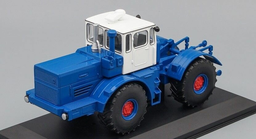 Трактор К-701 Кировец, масштабная модель коллекционная