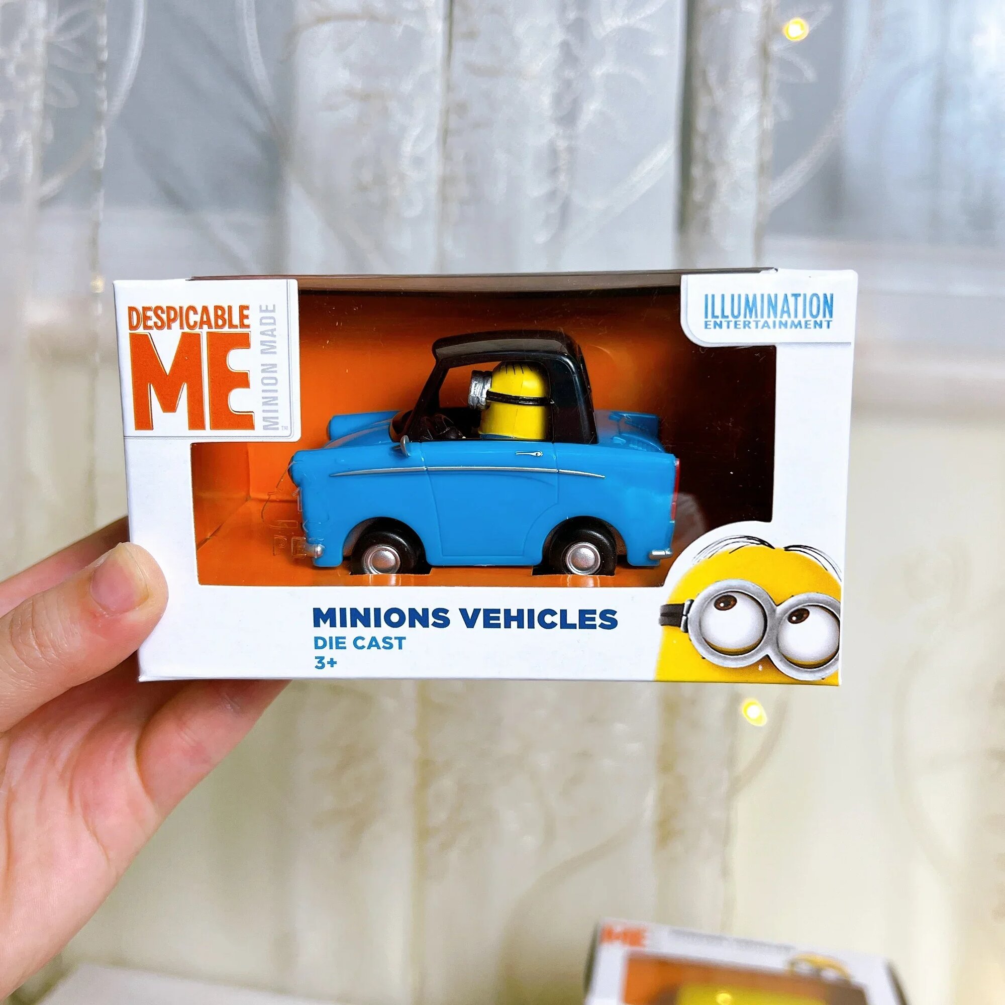 Фигурки Despicable Me Миньоны Hot Toys, Q Version C, Унисекс