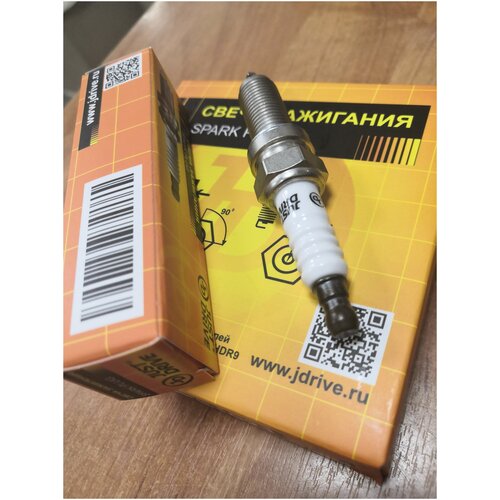 Свеча зажигания Just Drive /BKR6E/K20PRU VW Golf 04-08; Jetta 05-08; Passat 05-; Touran 06- ; AU В# А3 04-; RE Logan, Sandero