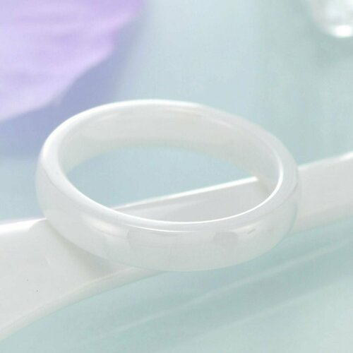 фото Кольцо обручальное, размер 17, белый нет бренда