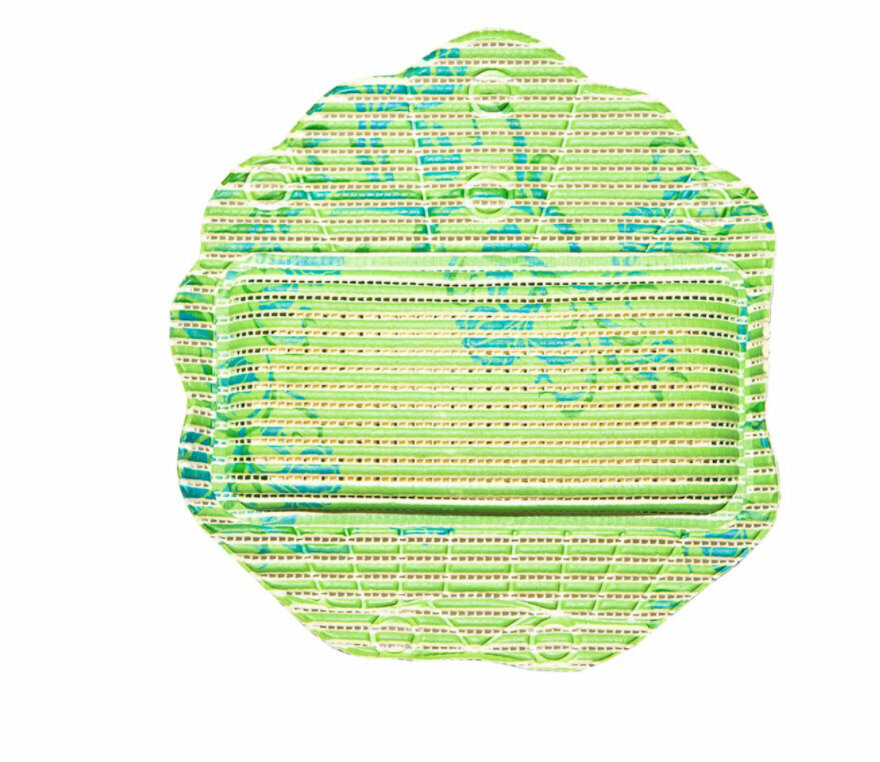 Подушка для ванны на присосках 33х33 см