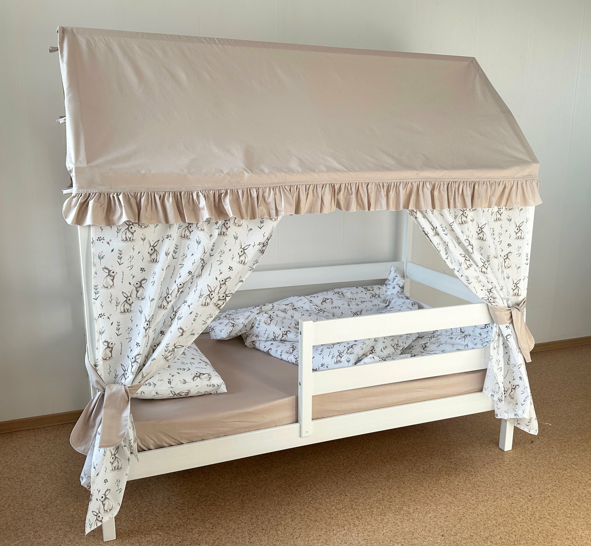 Текстиль на кровать домик 80х160 см (звезды-кофе) ТД-36