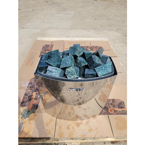 Нефрит колото-пиленый камни для бани и сауны (фракция 4-8 см) упаковка 5 кг камни для бани нефрит галтованный 4 8 см упаковка 10 кг
