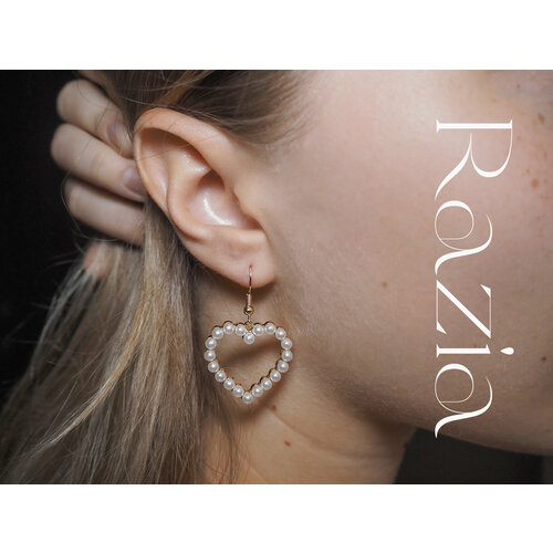 Серьги искусственный камень белый 90₽