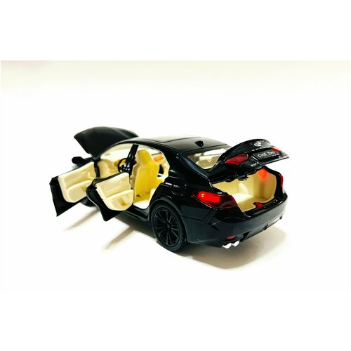 Машина Toyota Camry 1:24 металлическая 21 см со светом и звуком, черный