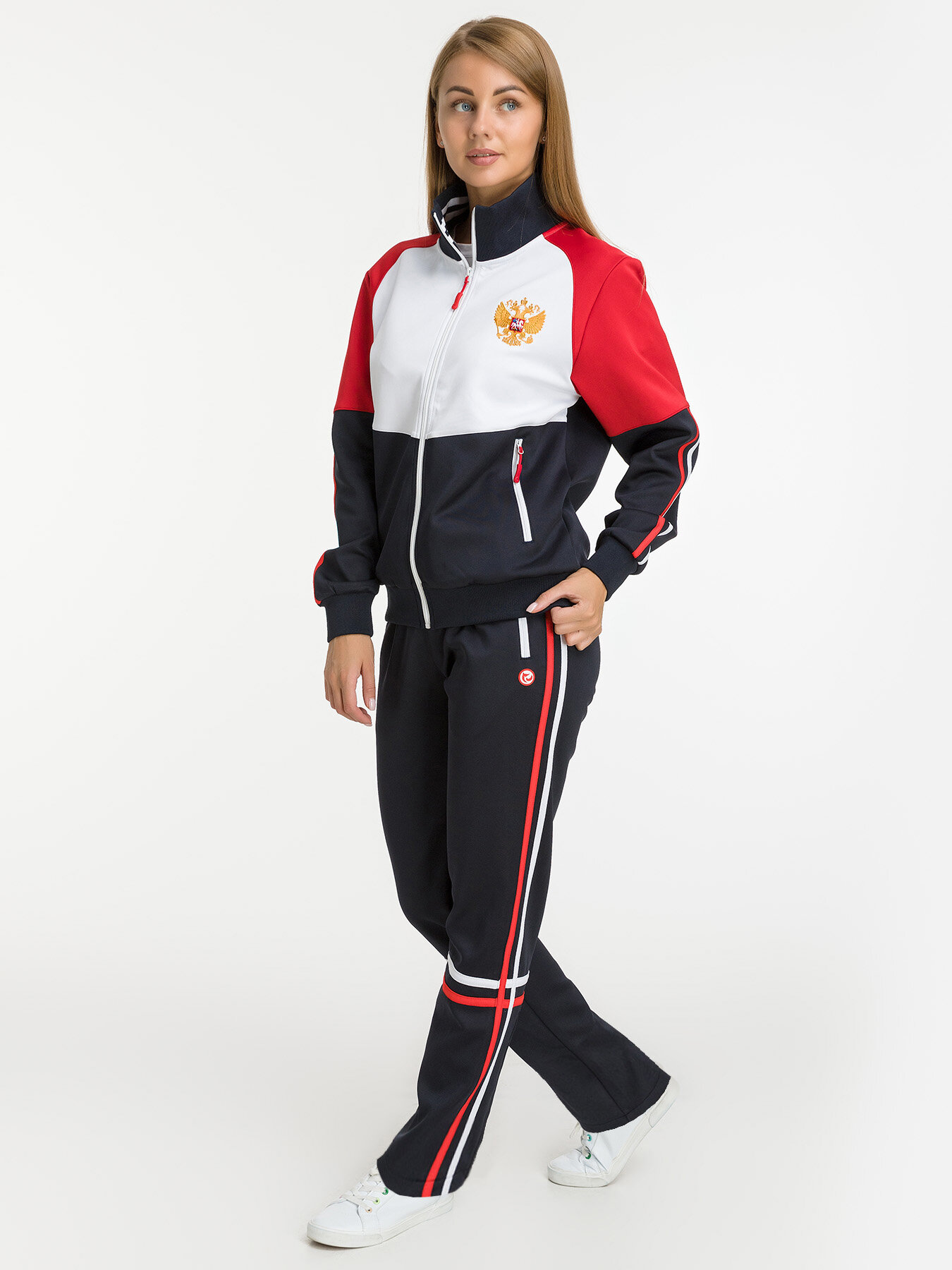 Костюм спортивный