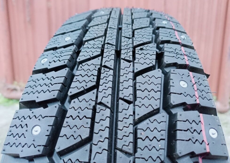 R-16C 185/75 Triangle LS01 104/102Q Ш