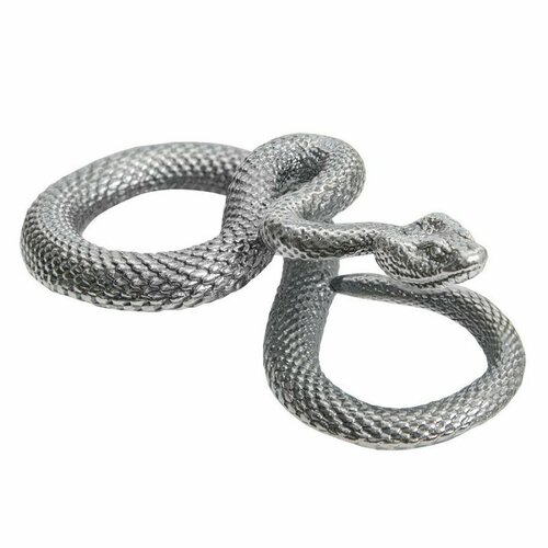 Серебряная фигурка 