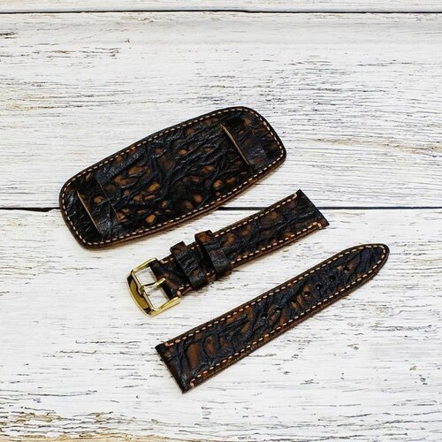 Ремешок Чёрный бык, натуральная кожа, тиснение, матовая, перфорированная фактура, застежка пряжка, антибактериальное покрытие, прошитый край, с контрастной строчкой, гипоаллергенный, диаметр шпильки 1.8 мм., размер 22/20 L, коричневый