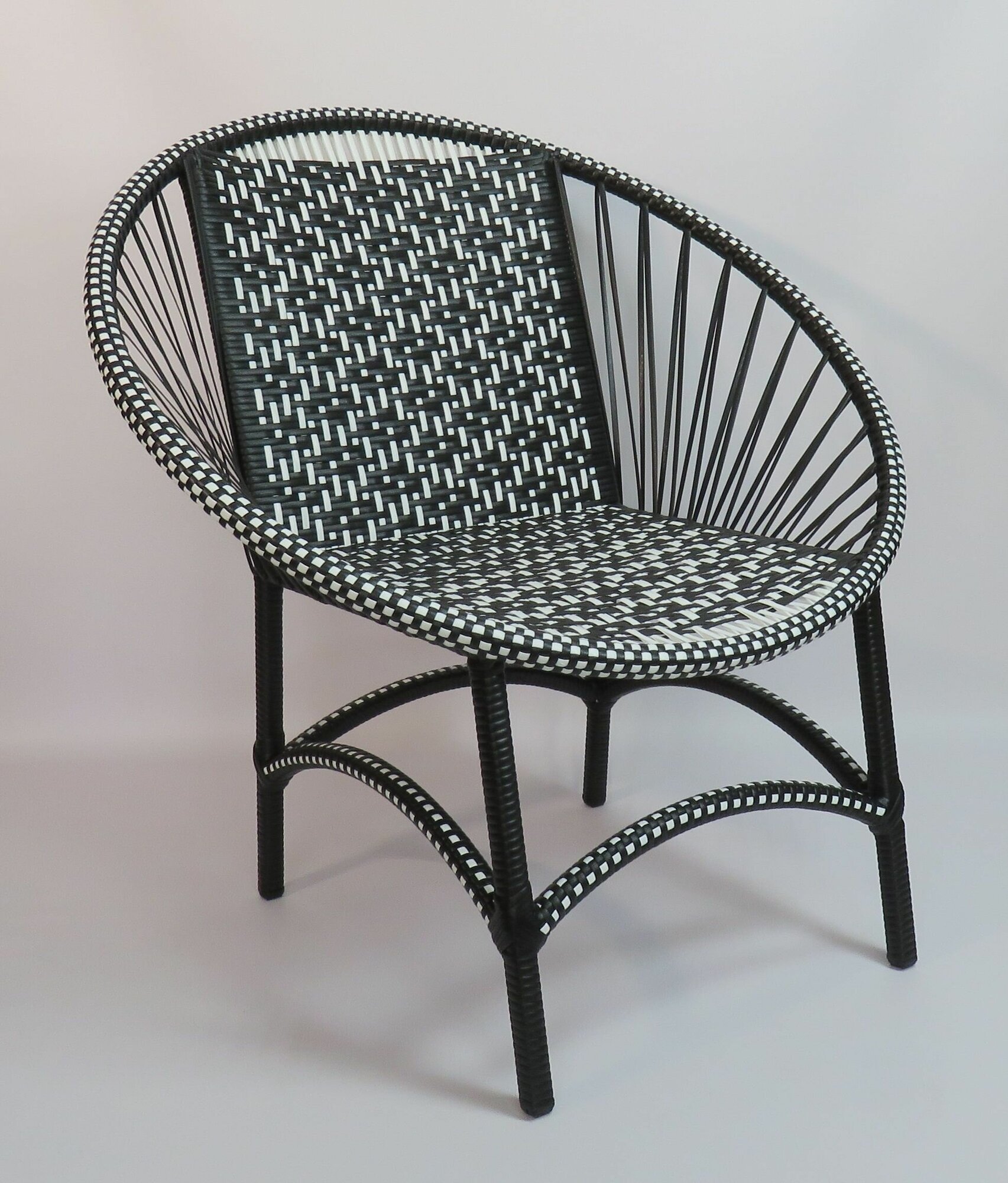 Плетеное кресло из искусственного ротанга Сфера - фотография № 14