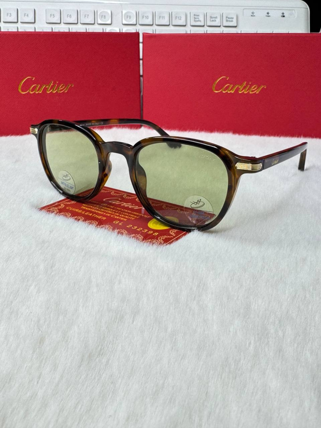 Солнцезащитные очки Cartier, зеленый — фото 1