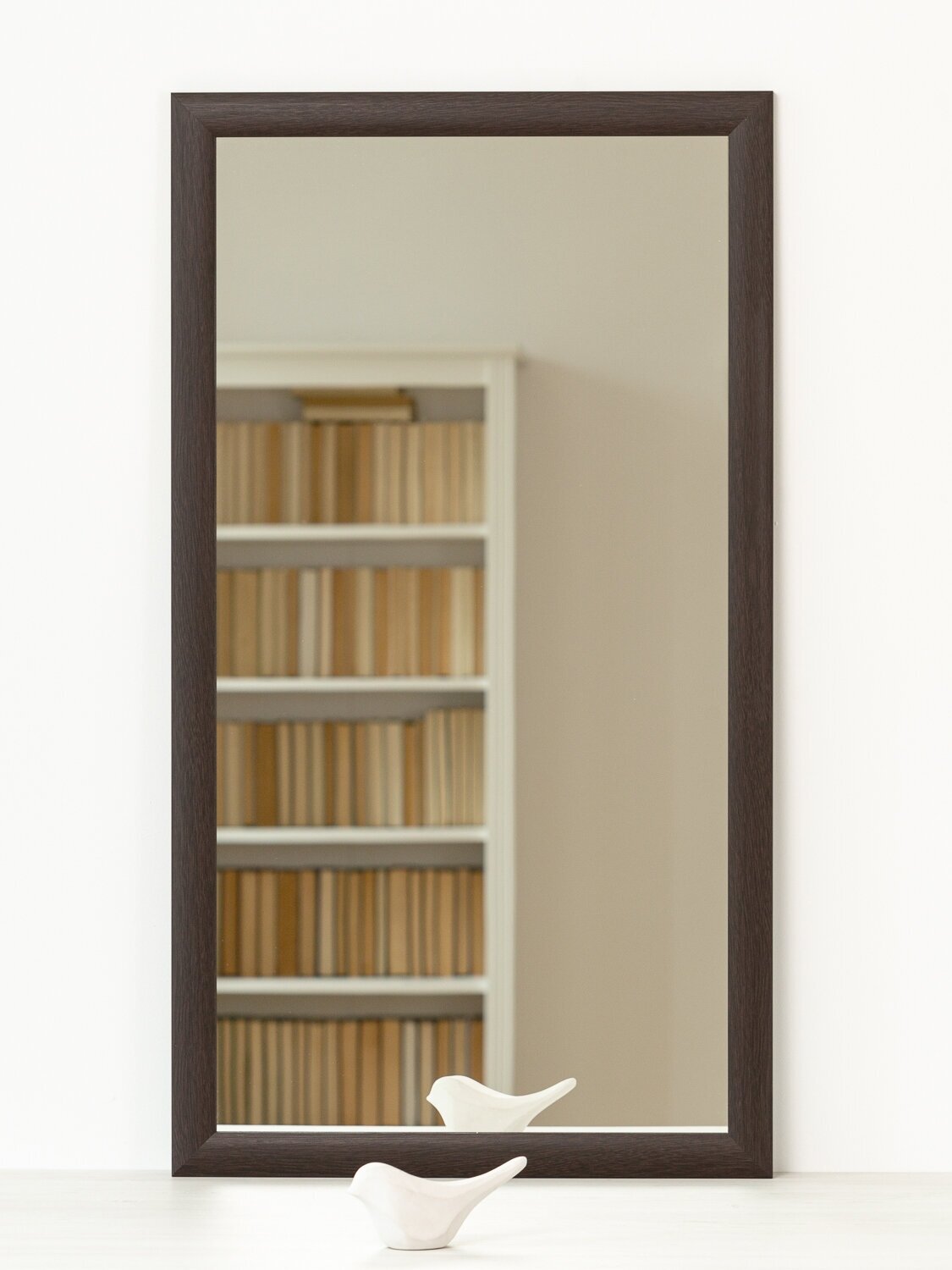 Зеркало настенное, интерьерное , 50х90, в коричневой раме - фотография № 4