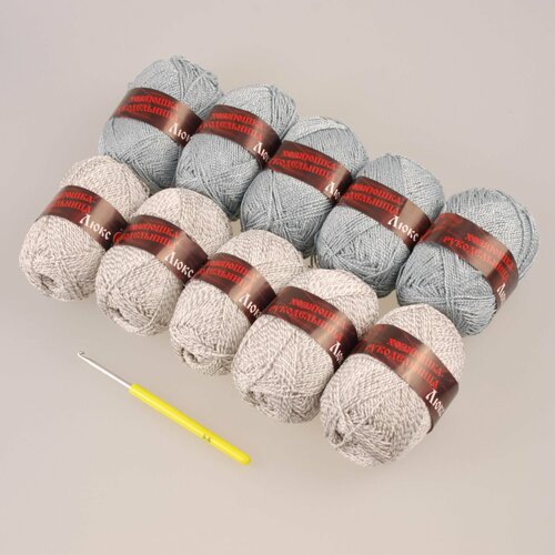 Пряжа Хозяюшка-рукодельница Люкс, 50 г/140м, дуэт №16 5+5 шт белый/серо-голубой + крючок №3.5