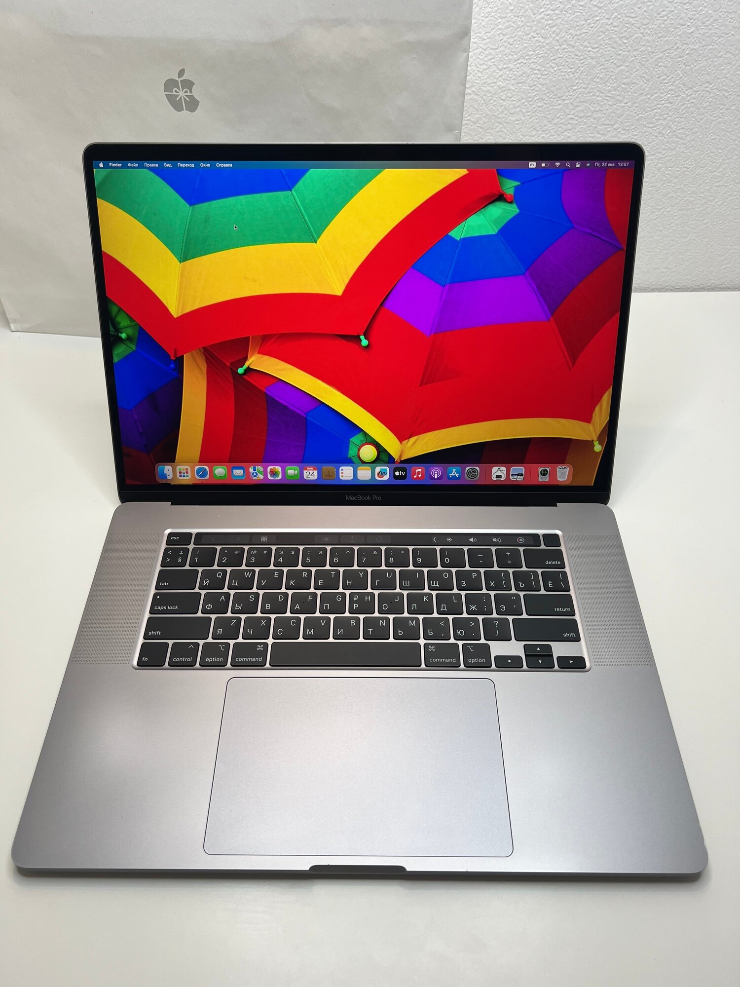 Apple Macbook pro 16 a2141 intel Core i9 2.3GHz; 32Gb; 1Tb SSD
