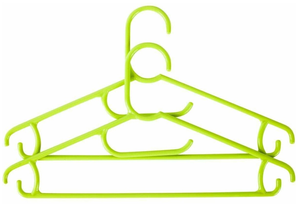 Комплект детских пластиковых вешалок 2 штуки цвет зеленый незаменимый аксессуар для гардероба малышей. Прочное легкое изделие позволит вашему ребе