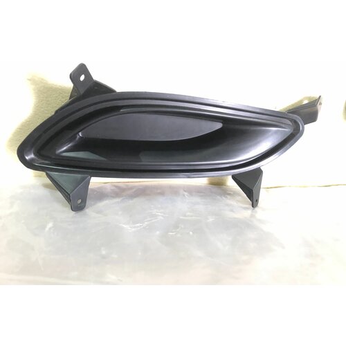 Решетка противотуманных фар переднего бампера правая для автомобиля Хендай Соната HYUNDAI SONATA 11-