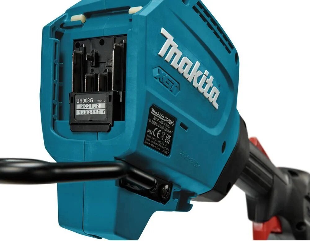 Изображение Газонокосилка ручная Makita UR003GZ 550Вт