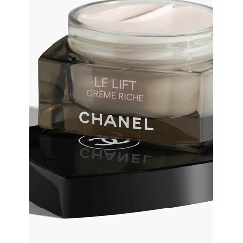 Крем для повышения упругости кожи лица Chanel Le Lift Creme Riche насыщенная текстура le lift укрепляющий крем против морщин 50 г chanel