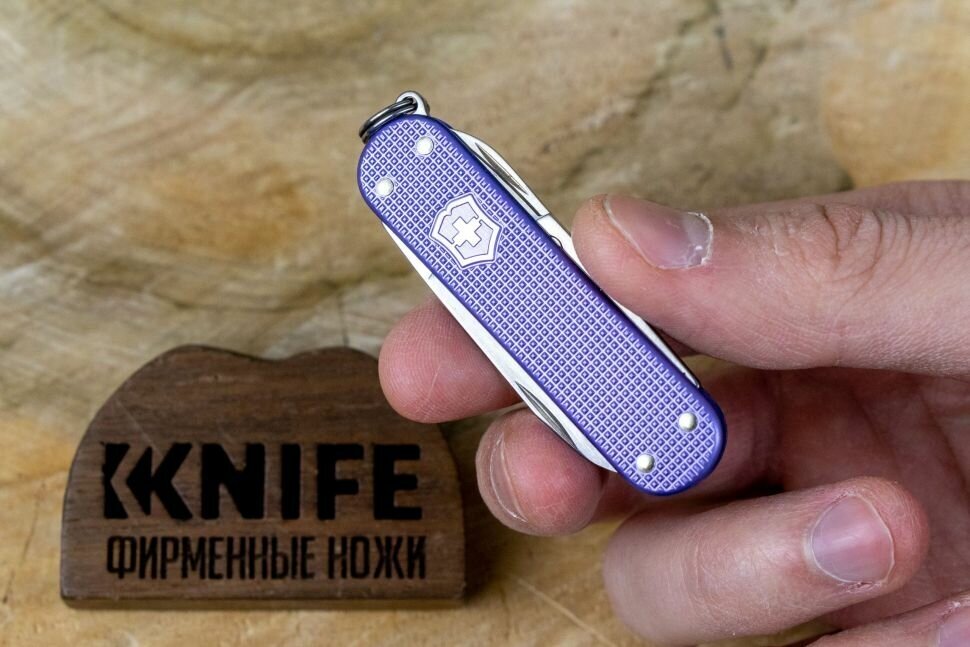 Складной нож Victorinox Classic Sweet Berry, 7 функций, 58мм - фото №13