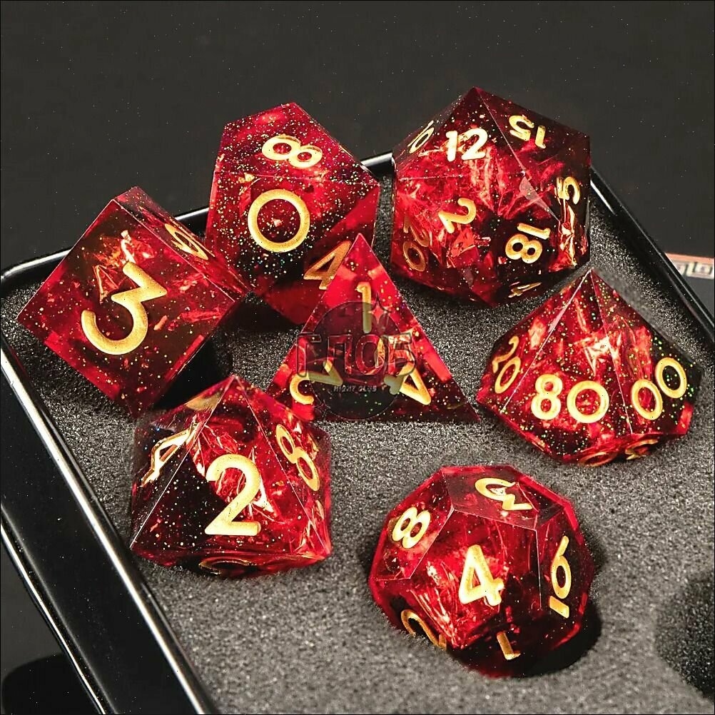 Набор кубиков для DnD, красные с золотыми цифрами, кости из смолы для Dungeons & Dragons, дайсы днд ручной работы