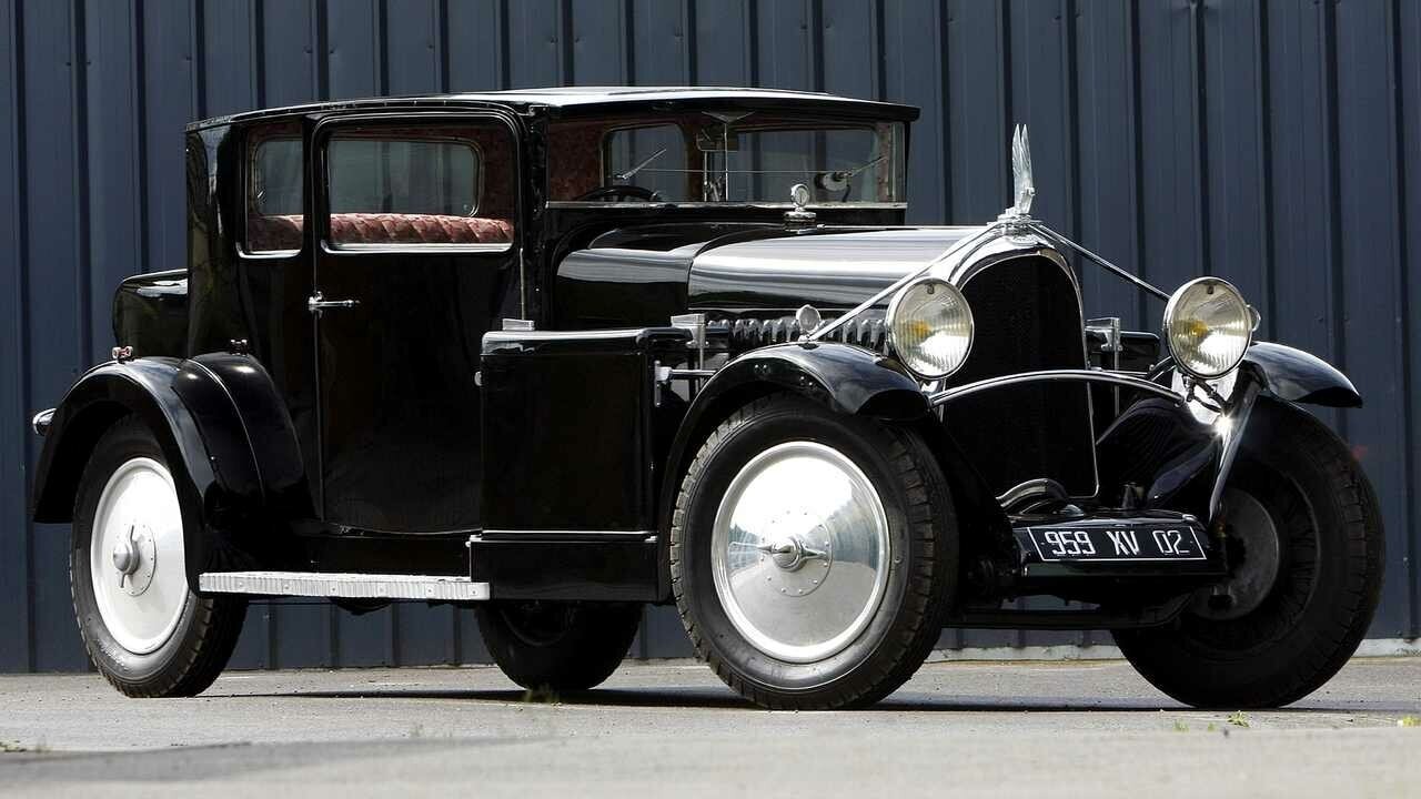 Картина на холсте 60x110 LinxOne "Voisin C014 Chartre 1931" интерьерная для дома / на стену / на кухню / с подрамником