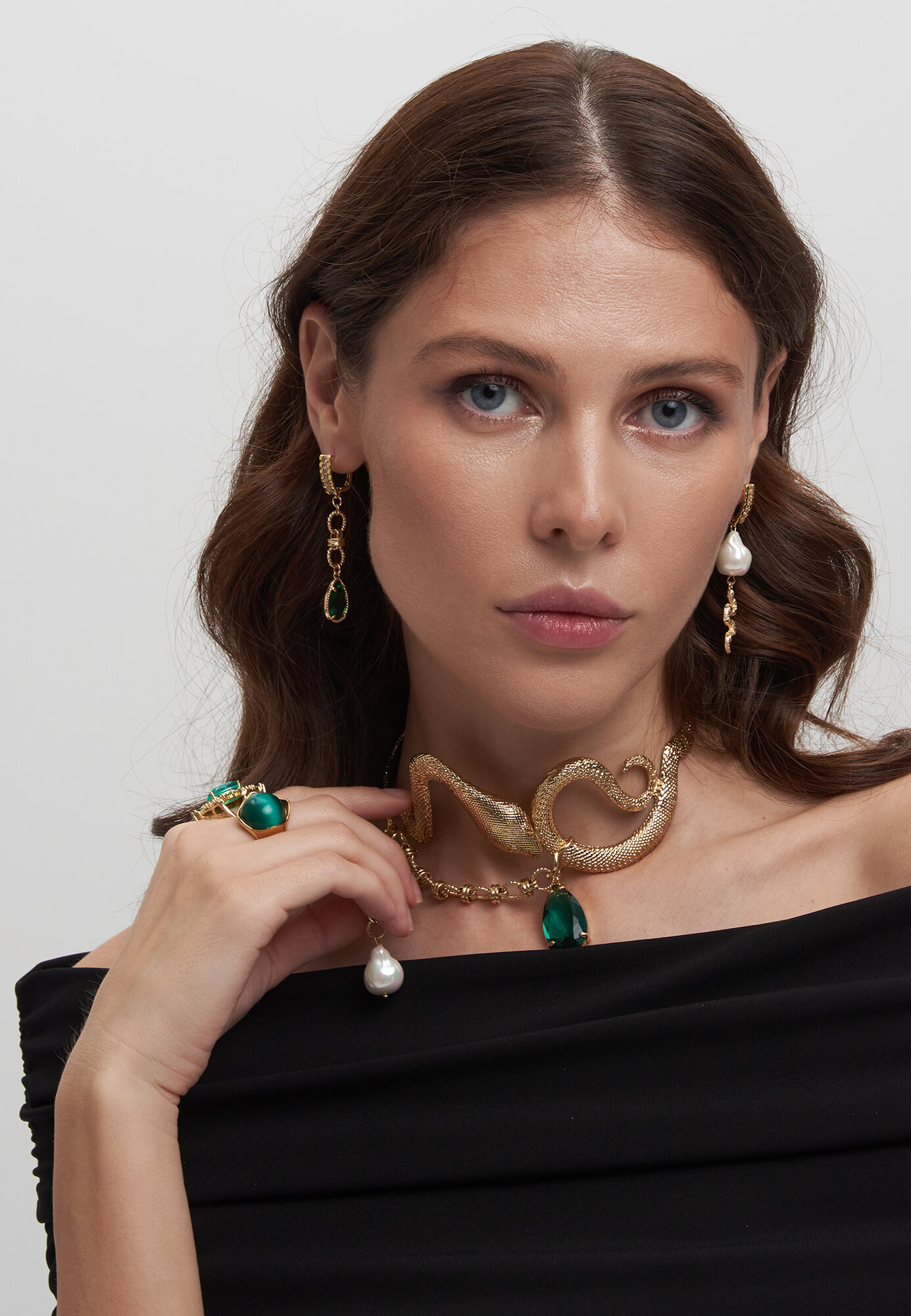 Колье YAROSLAVNA, длина 38 см, золотистый — фото 1