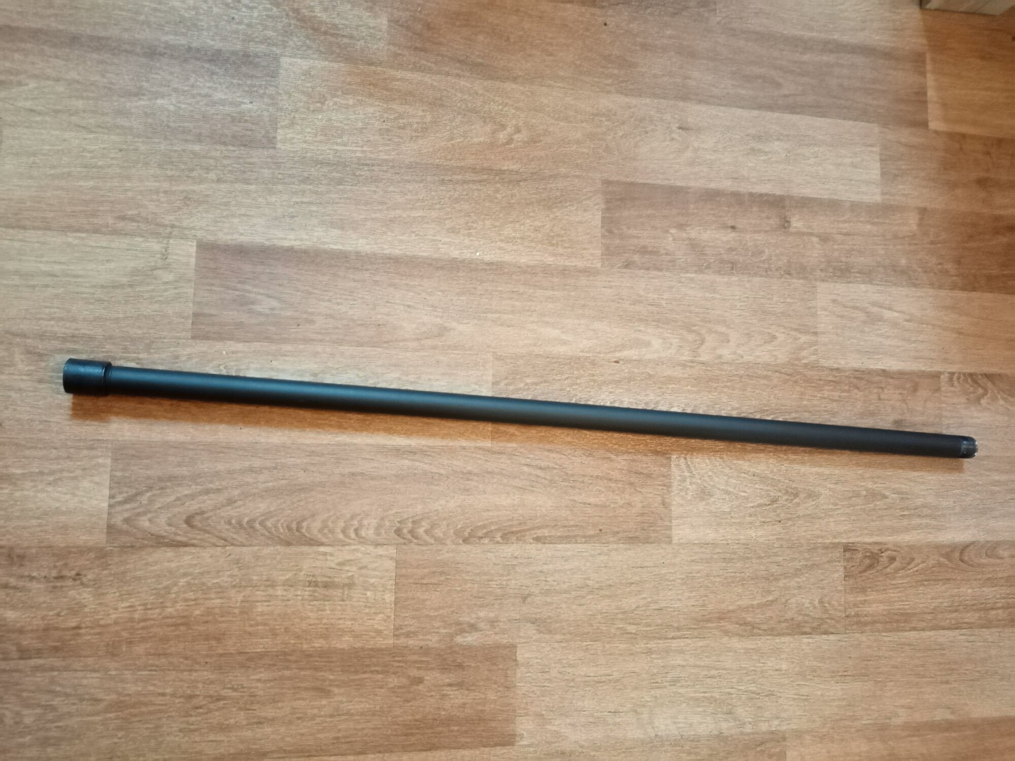 Удлинитель для ручного садового бура длина 95 см с резьбой и муфтой