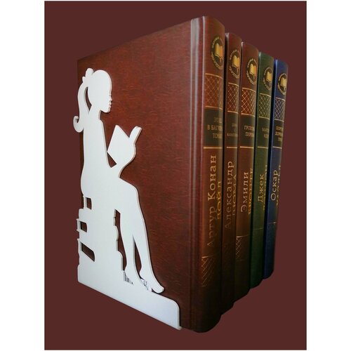 Подставка-ограничитель для книг “Девушка с книгой”, металл, цвет белый, исполнение левое
