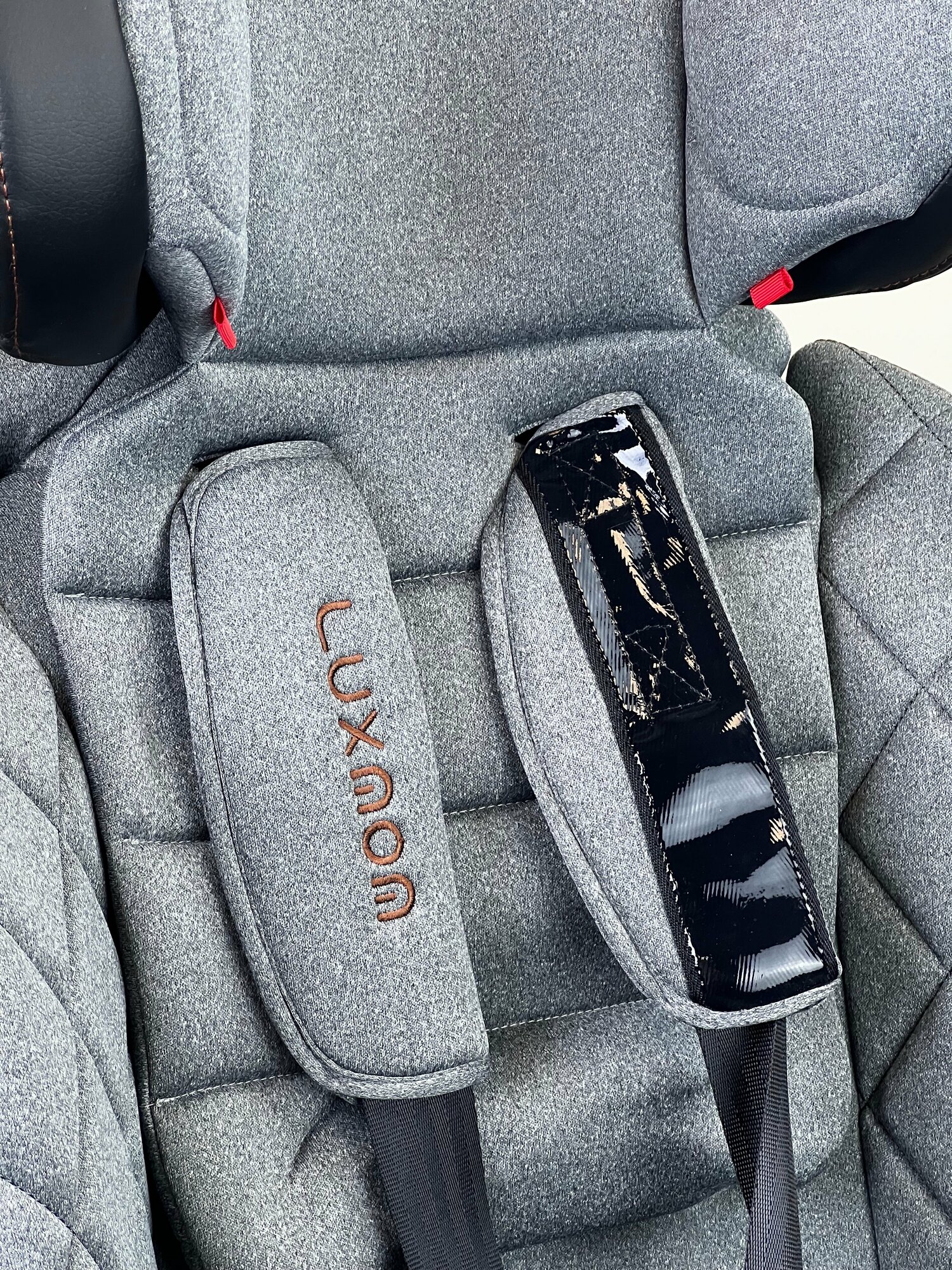 Автокресло Luxmom 299 Isofix