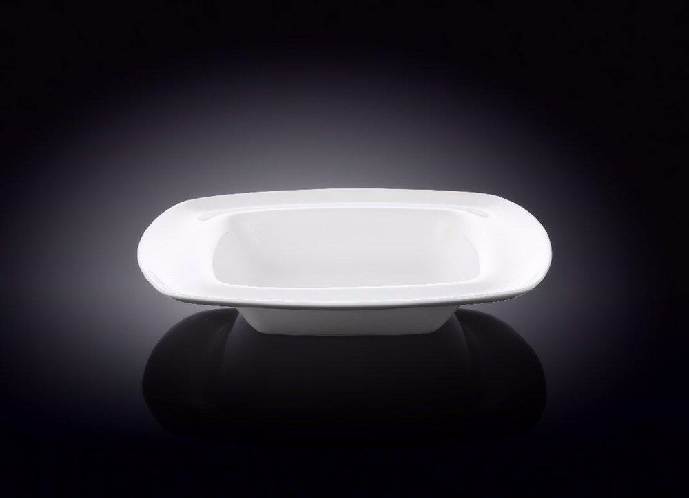 Тарелка суповая квадратная 19,5 см. Wilmax