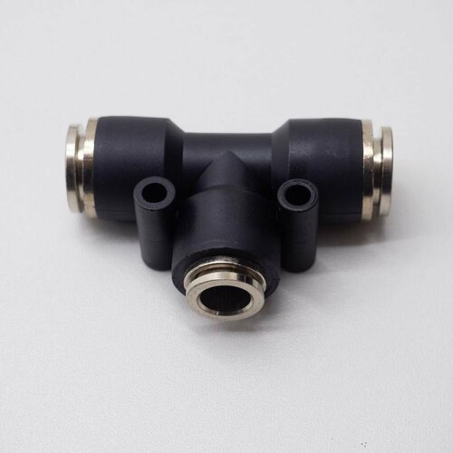 Фитинг пластиковый 10 мм8 мм ZEVS 325₽