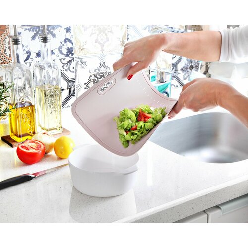 Доска разделочная EmHouse, гибкая, 30 х 20 см, белая, с ручкой - вырезом.