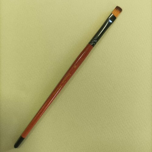 Кисть синтетика Pennelo скошеная N 8 короткая ручка 314₽