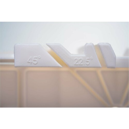 Gigant Ножовка и стусло 4 угла для запила GHW300 1370₽