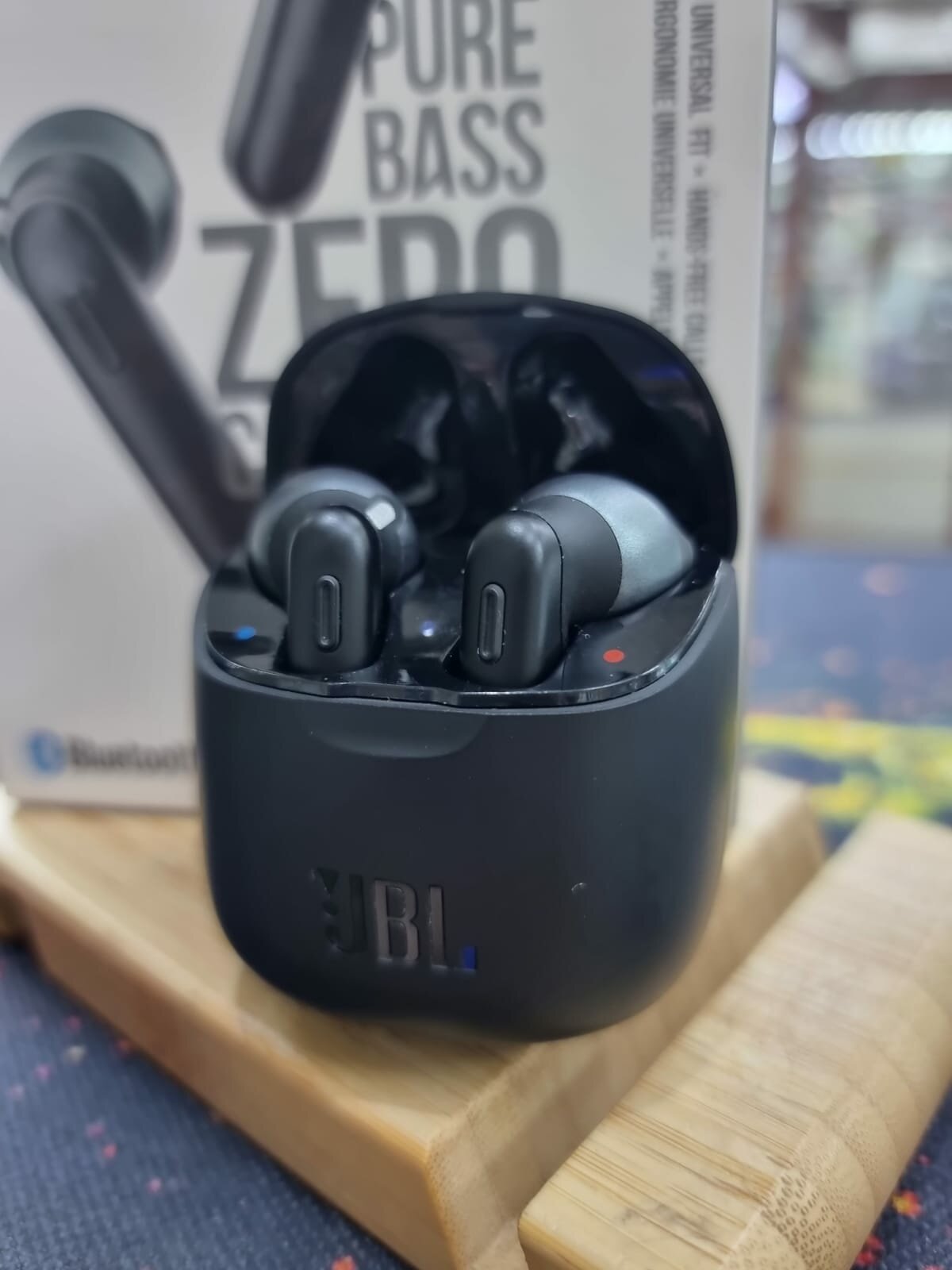 Беспроводные наушники JBL - фото №14