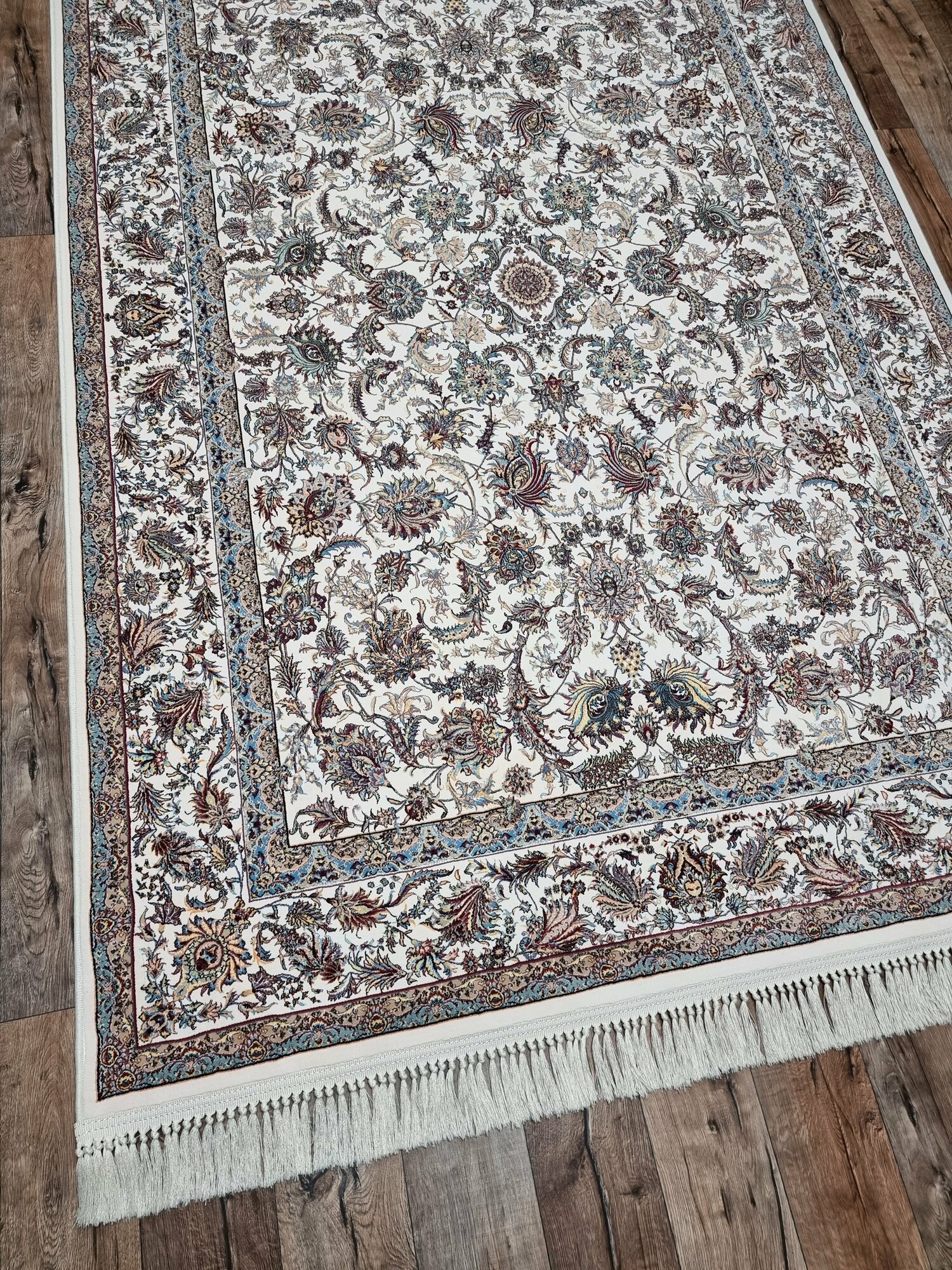 Персидский ковер Farrahi Carpet, Иран, размер 1.5х2.25 м