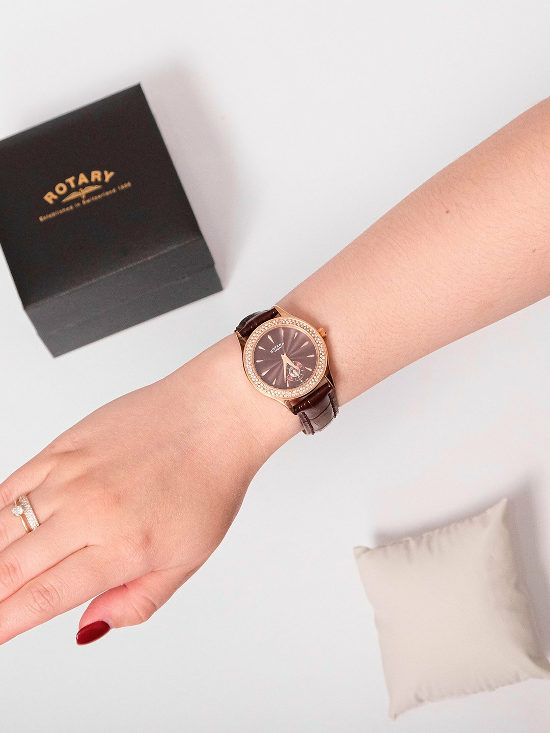 Наручные часы ROTARY, розовое золото/коричневый — фото 1