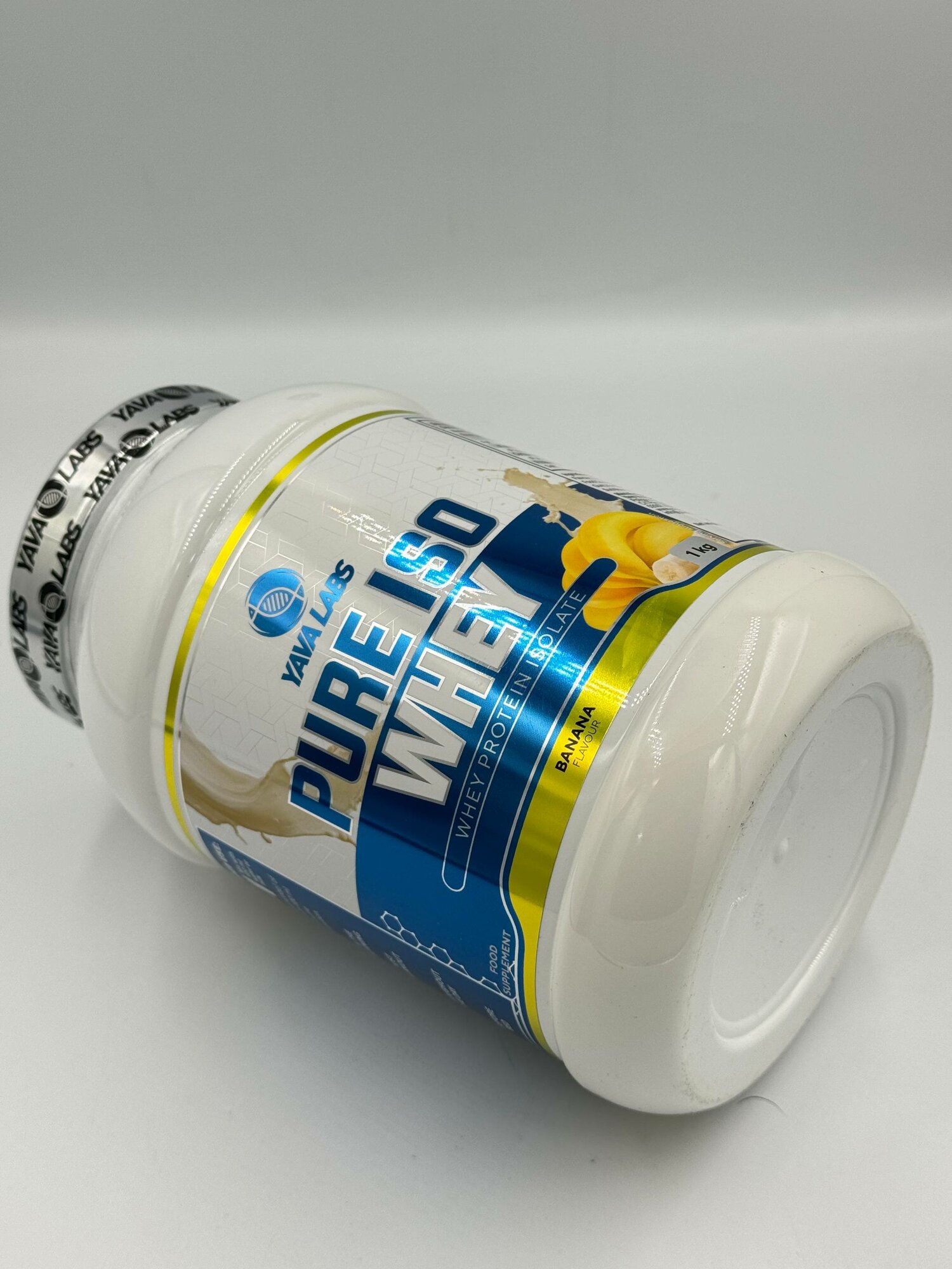 Yava Labs Isolate 1kg banan протеин Изолаят банан вкус для мыщц — фото 1