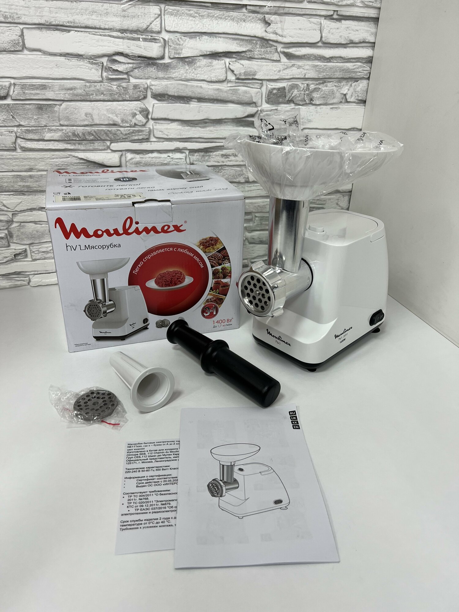 Мясорубка Moulinex ME111032, белый - фотография № 6