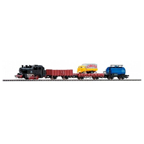 фото Стартовый набор piko «грузовой поезд с паровозом», рельсы на подложке