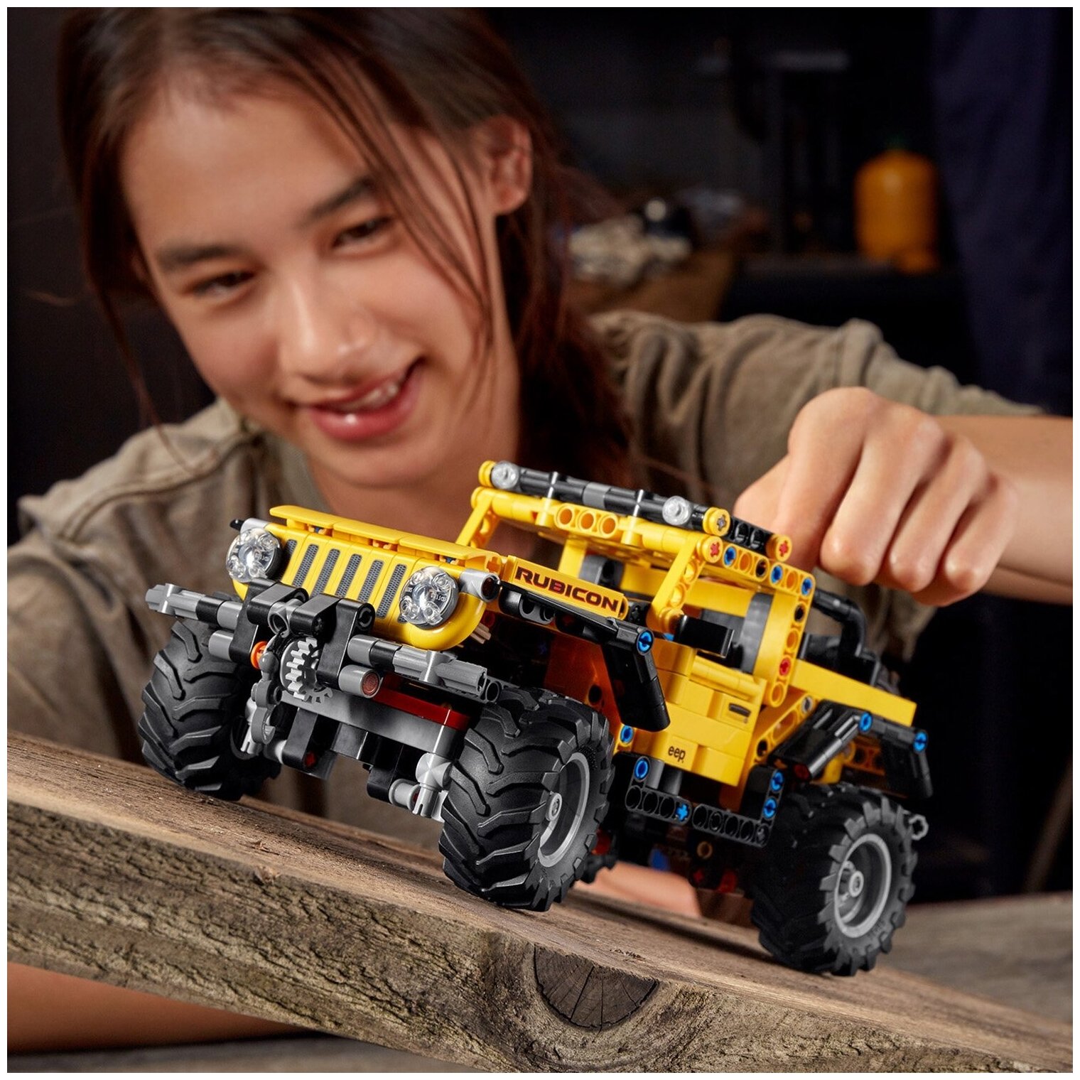 Конструктор LEGO Technic 42122 Jeep Wrangler - фото №5