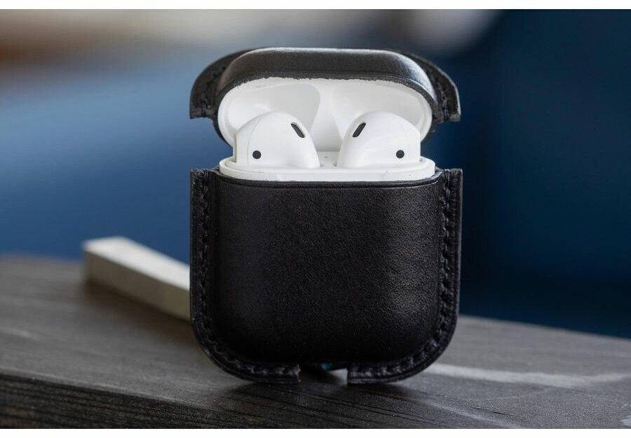 Чехол для AirPods 1 и 2 из натуральной кожи