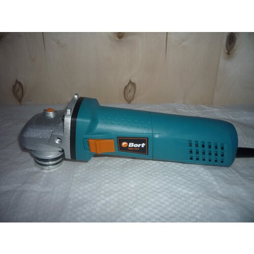 УШМ Bort BWS-950 900 Вт 125 мм 98298789 4400₽